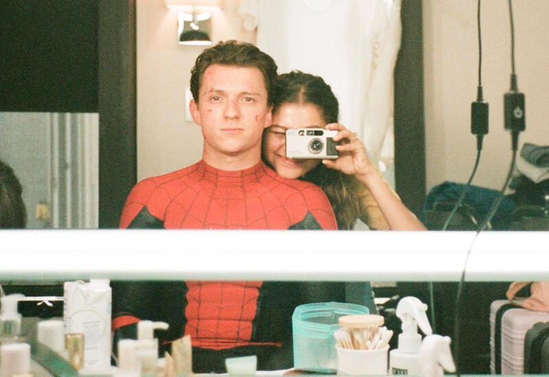 Зендая тайно вышла замуж за Тома Холланда