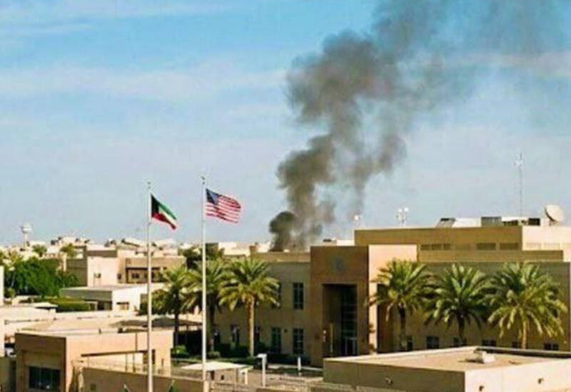 ABŞ-nin Küveytdəki səfirliyindən qara tüstü qalxır