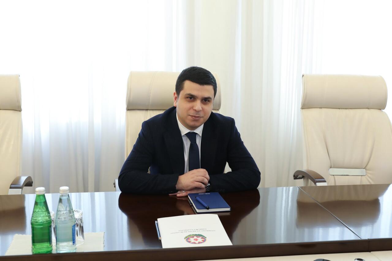 В Министерстве здравоохранения Азербайджана состоялась встреча с победителем IV конкурса «Yüksəliş»