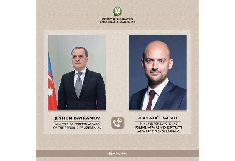 Глава МИД Франции поблагодарил Азербайджан за поддержку в эвакуации граждан из Ирана