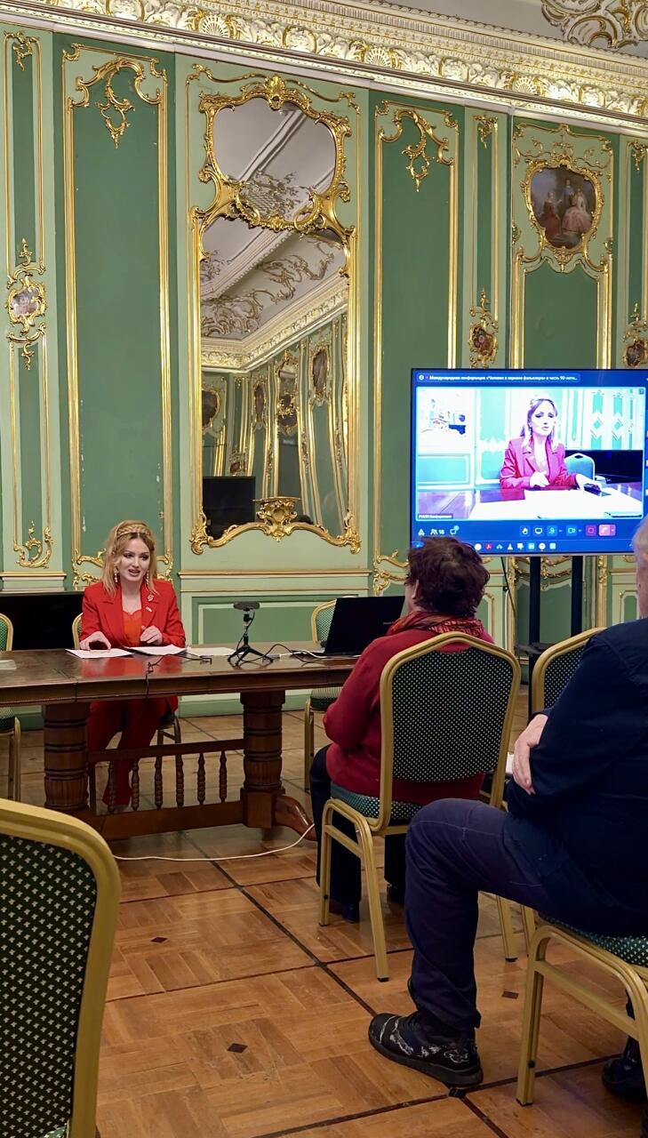 Азербайджан представлен на конференции "Человек в зеркале фольклора" в Санкт-Петербурге