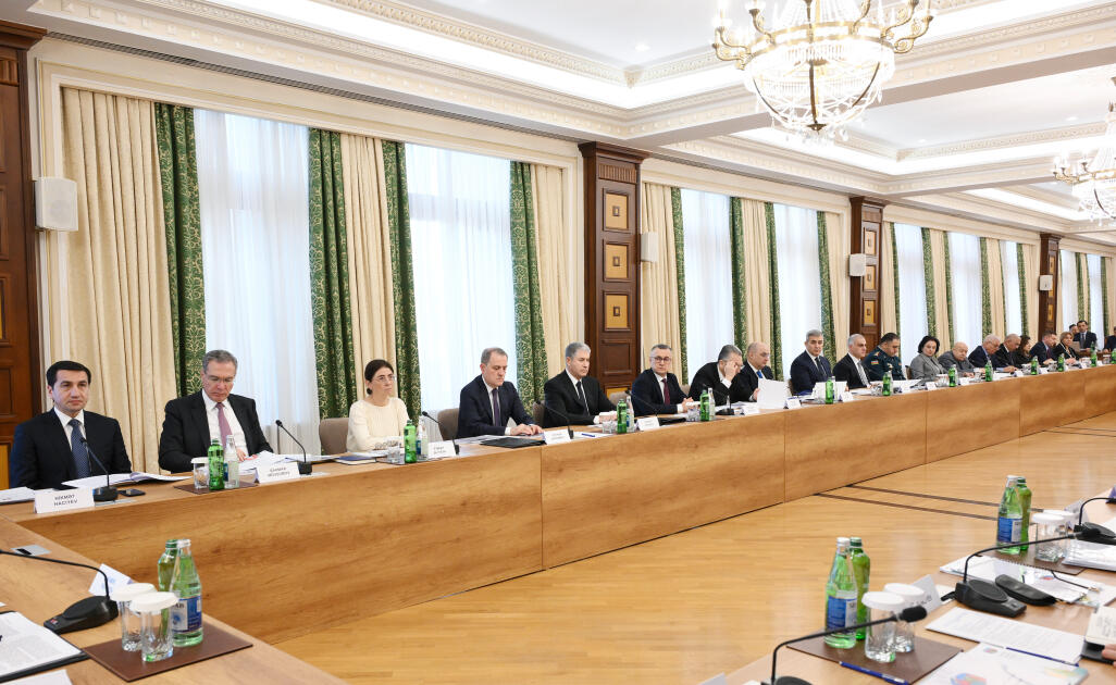 Təşkilat Komitəsinin növbəti iclasında WUF13-ə hazırlıq məsələlərinə dair məruzələr dinlənilib