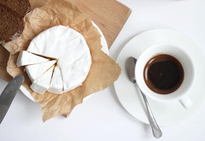 Кофе с камамбером захватил соцсети