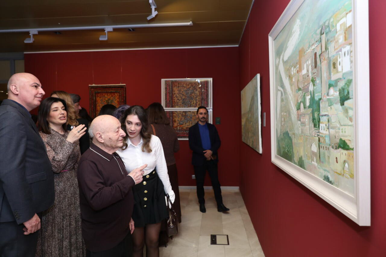 Картины, от которых замирает дыхание. Магия суфизма Джамили Гашимовой