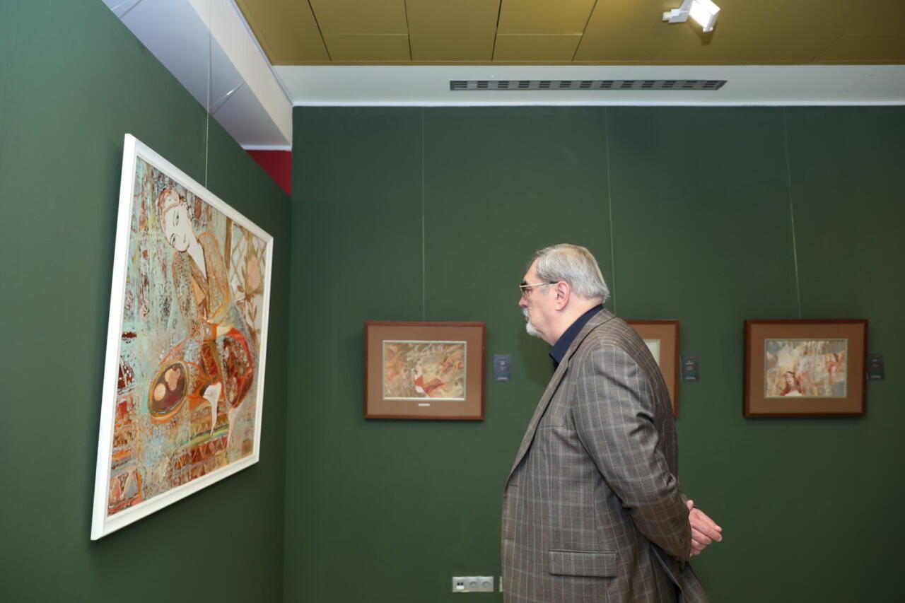 Картины, от которых замирает дыхание. Магия суфизма Джамили Гашимовой