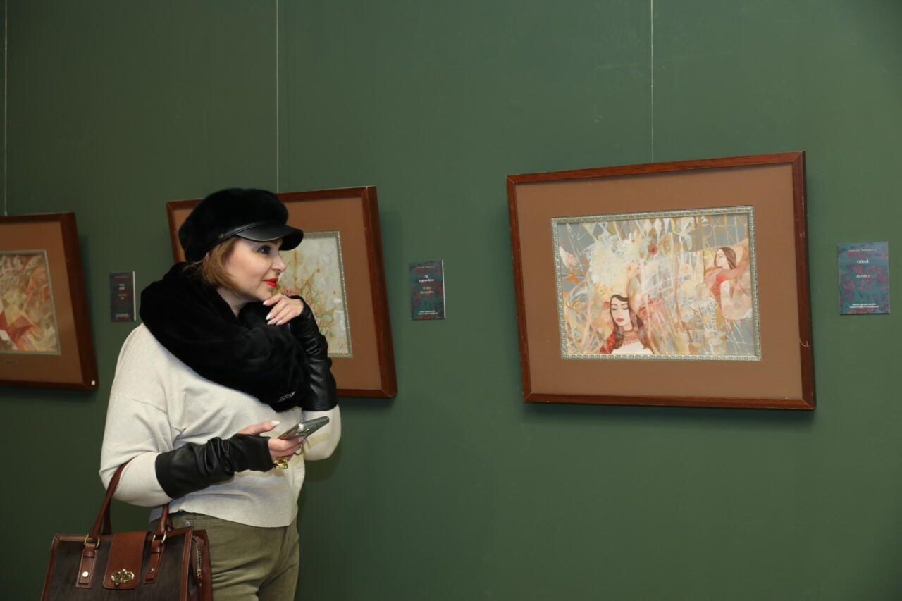 Картины, от которых замирает дыхание. Магия суфизма Джамили Гашимовой