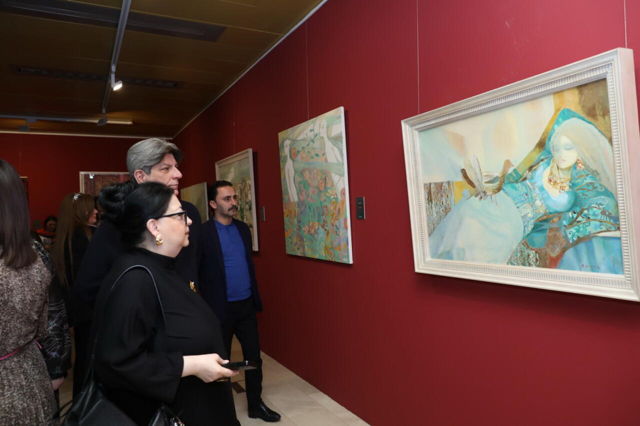 Картины, от которых замирает дыхание. Магия суфизма Джамили Гашимовой