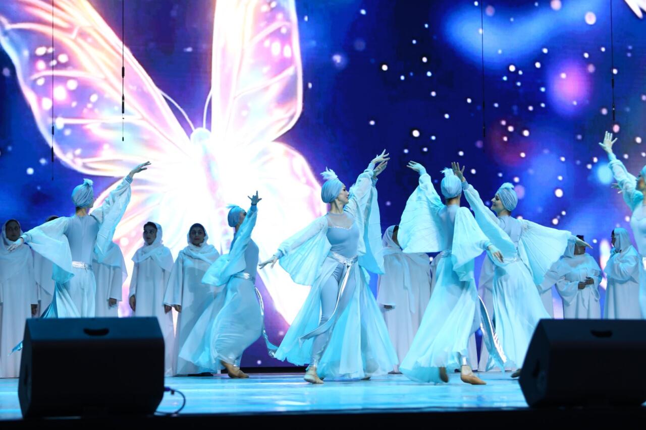 Грандиозная премьера "Насими" - впервые в Азербайджане представлена опера с применением ИИ