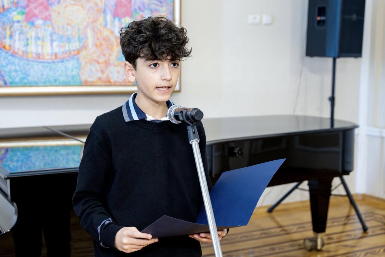 Танцы величественных гор и душевные мелодии Азербайджана