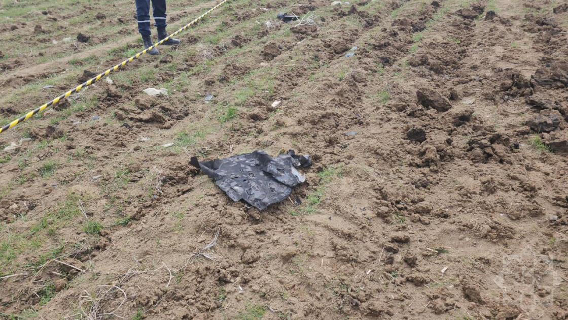 Кадры обломков иранского беспилотника, упавшего вблизи школы в Нахчыване