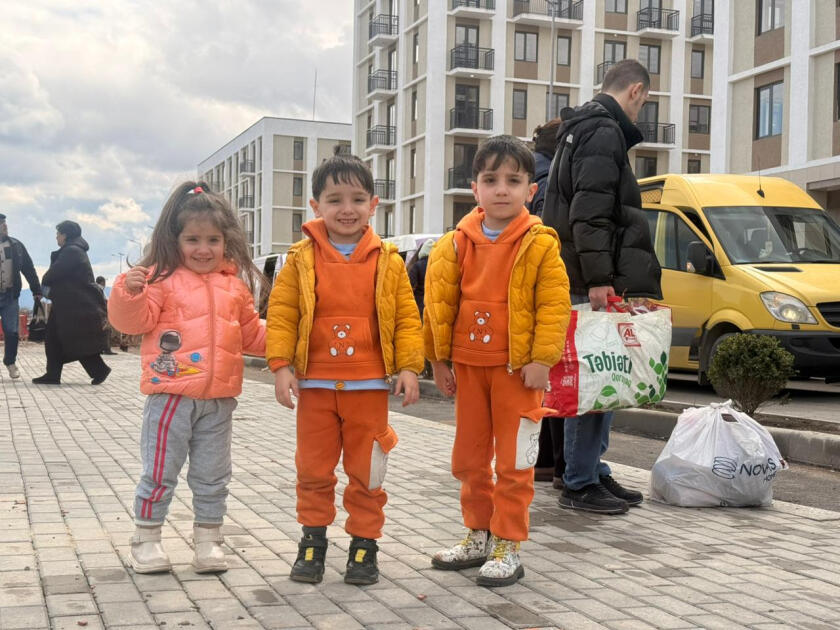 В Агдам вернулась очередная группа бывших вынужденных переселенцев