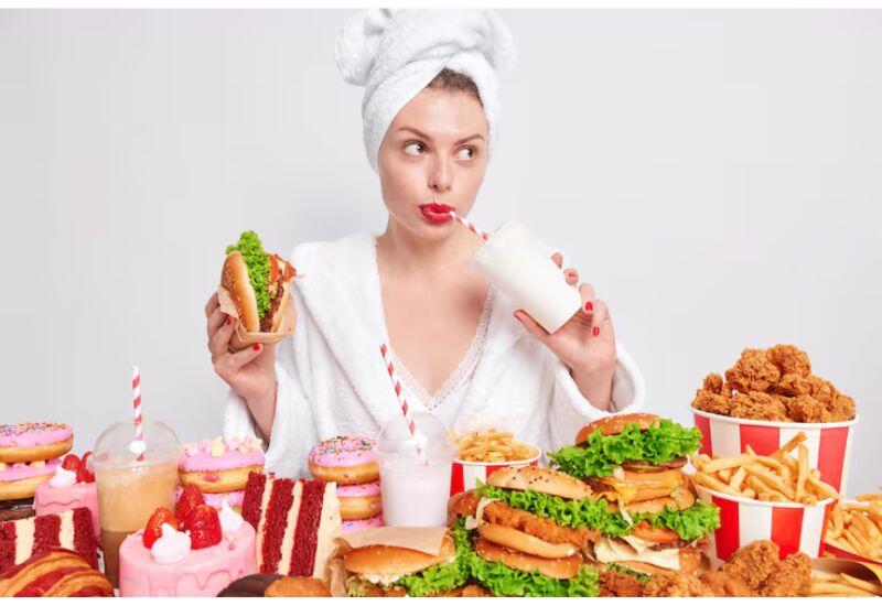 Назван элемент питания, косвенно снижающий риск гипертонии от жирной пищи