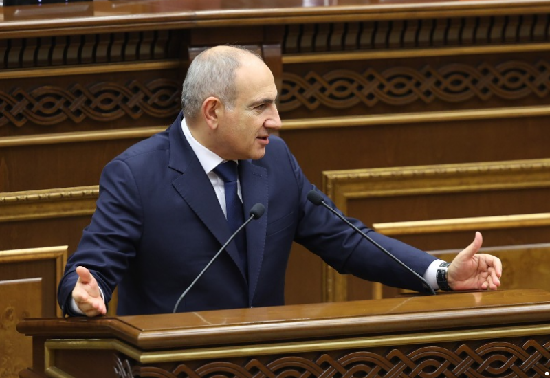 Пашинян надеется на экспорт армянских товаров в Азербайджан