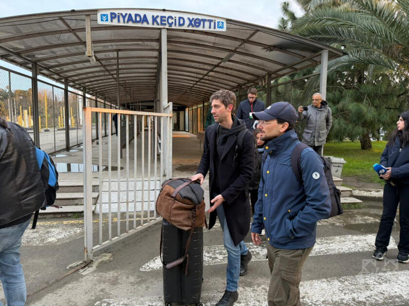 Дипломаты Италии эвакуированы из Ирана в Азербайджан