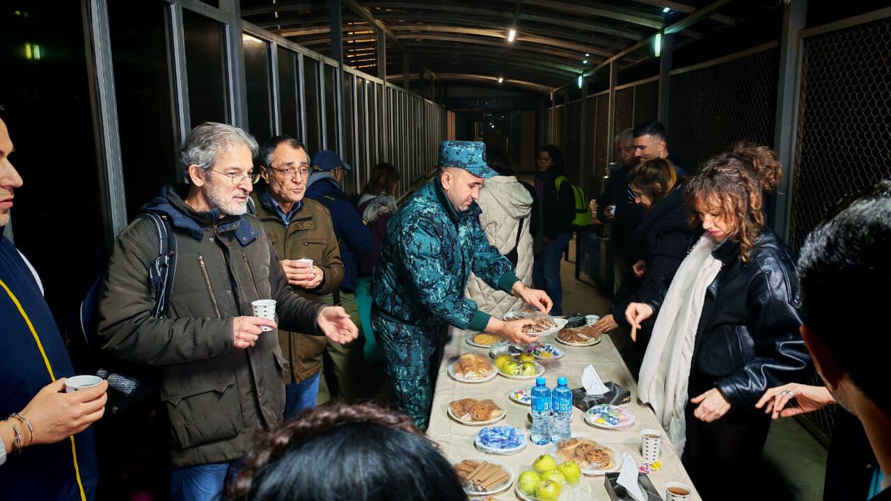 Из Ирана в Азербайджан эвакуировано более 1 300 человек