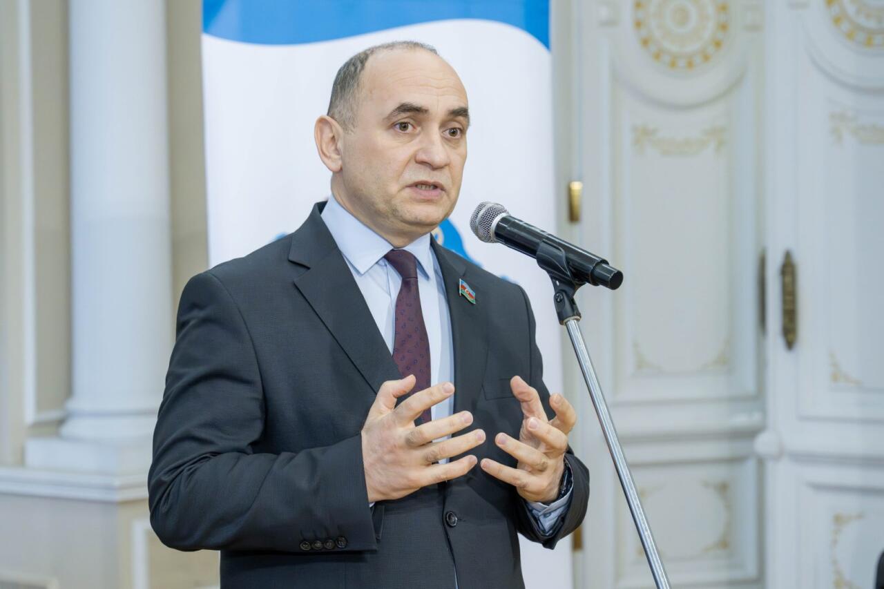 В Баку прошел вечер ансабля "Zəfər Yurdu"