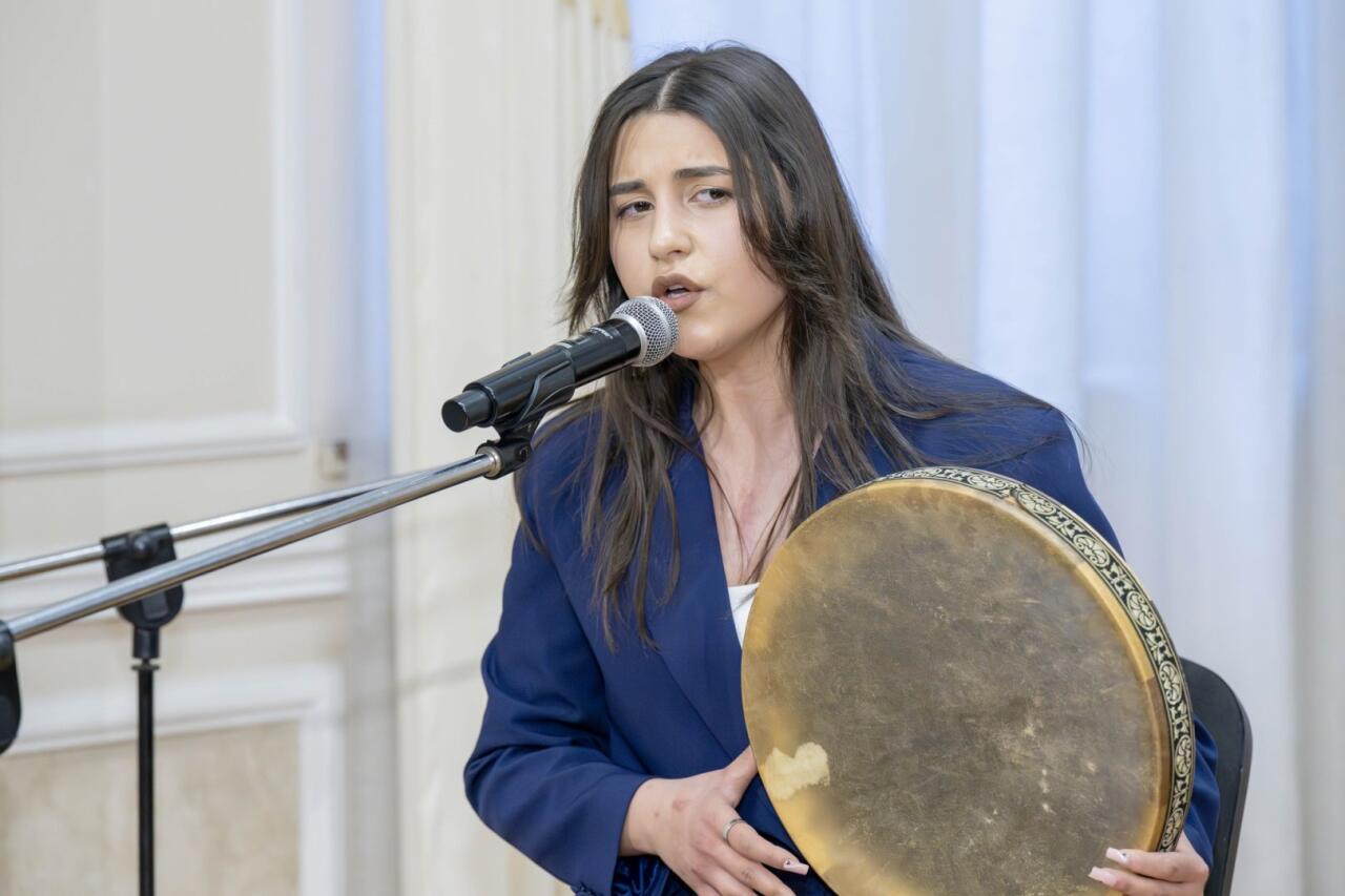 В Баку прошел вечер ансабля "Zəfər Yurdu"