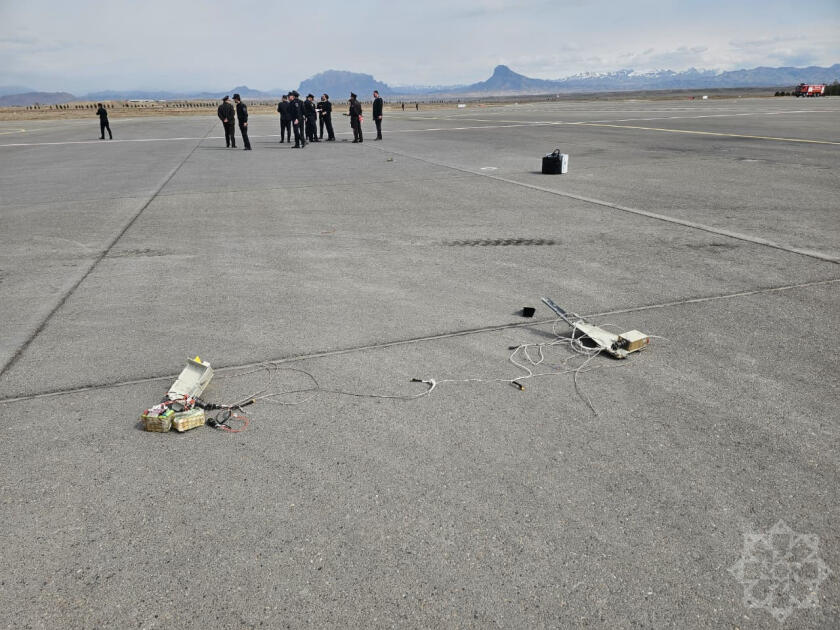Кадры обломков беспилотника, упавшего в аэропорту Нахчывана