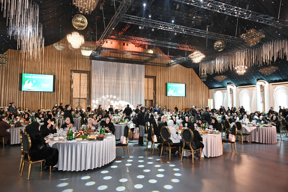 Лейла Алиева приняла участие в ифтаре вместе с семьями шехидов