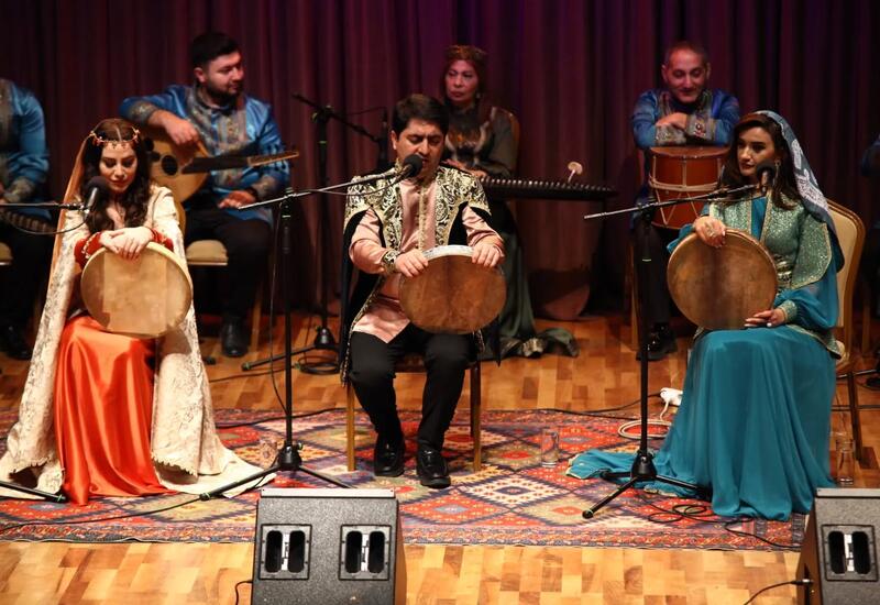 Печаль и красота каждой ноты Шуштер и Хумаюн: вечер мугама в Баку