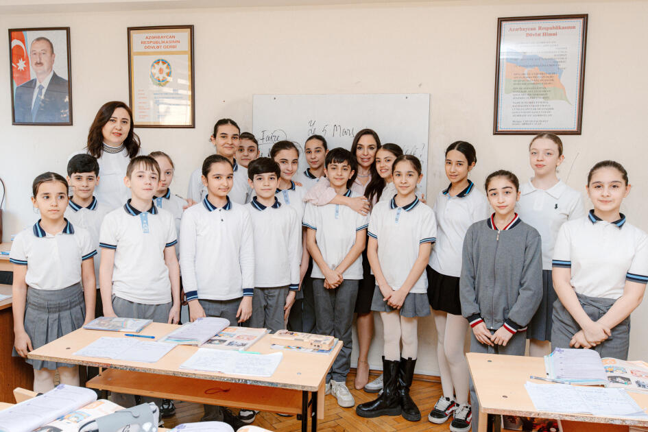 Вице-президент Фонда Гейдара Алиева Лейла Алиева посетила Бакинскую хореографическую академию