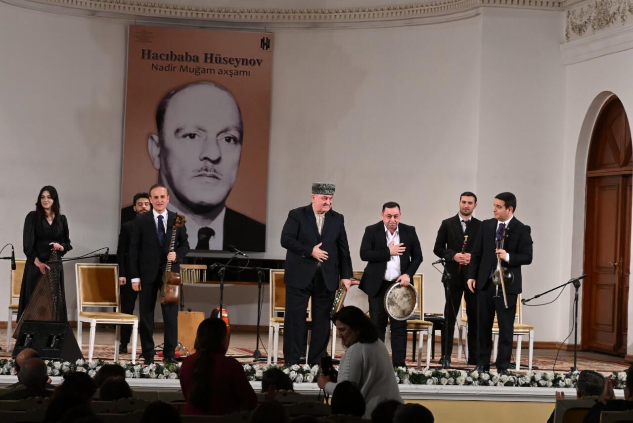 В Баку состоялся вечер памяти мастера мугама Гаджибабы Гусейнова