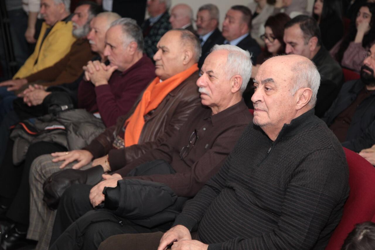 Тайна одной крепости Гюндюза Аббасова – почему имя Эльшан стало популярным в Азербайджане