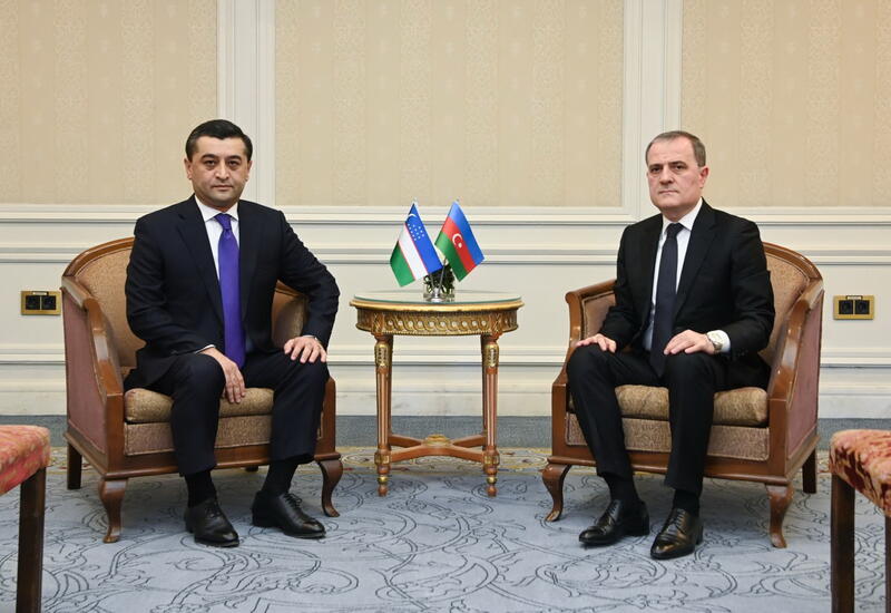 Azərbaycan və Özbəkistan XİN rəhbərləri Yaxın Şərqdəki gərginliyi müzakirə ediblər