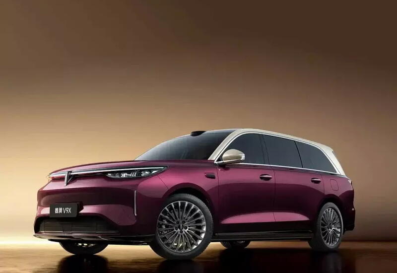 Рекламу китайского кроссовера Wey скопировали у Land Rover