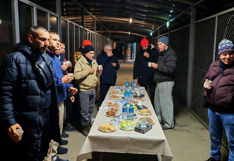 В Азербайджан из Ирана эвакуировано свыше 1700 человек