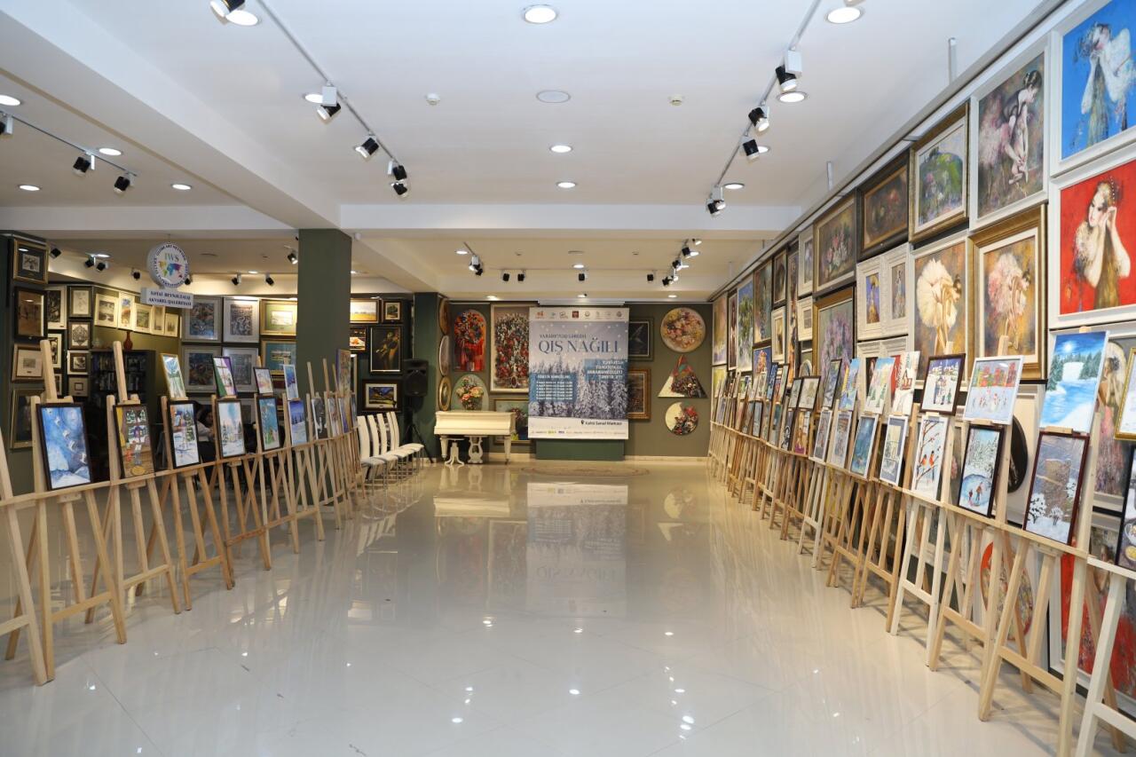 Весна в Баку началась зимней сказкой: Будь в контакте с природой…