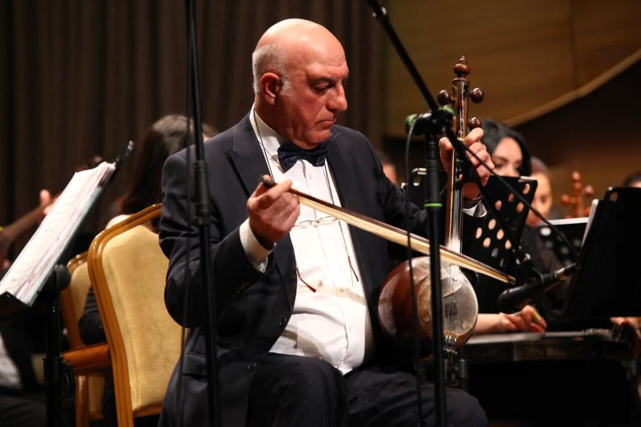 Бакинская весна в женском празднике – жемчужины музыки