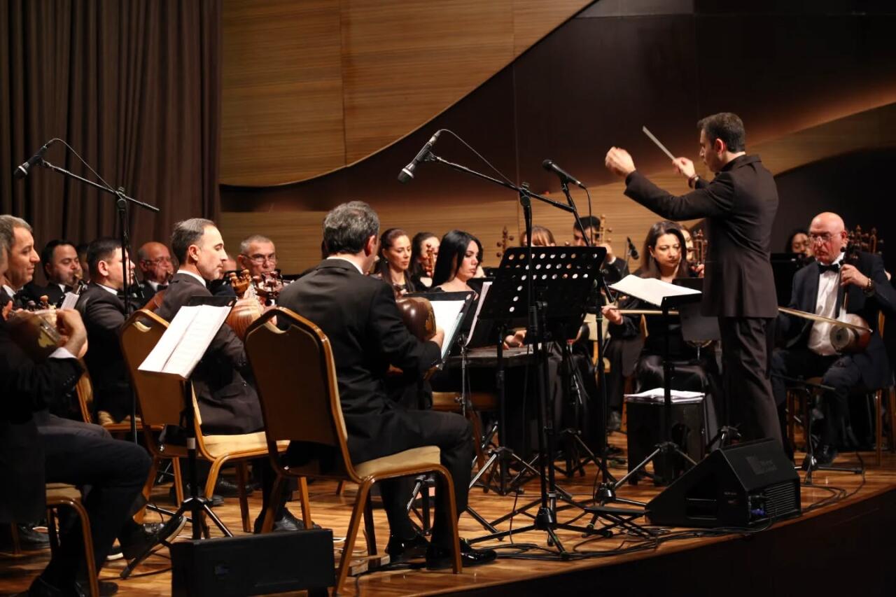 Бакинская весна в женском празднике – жемчужины музыки