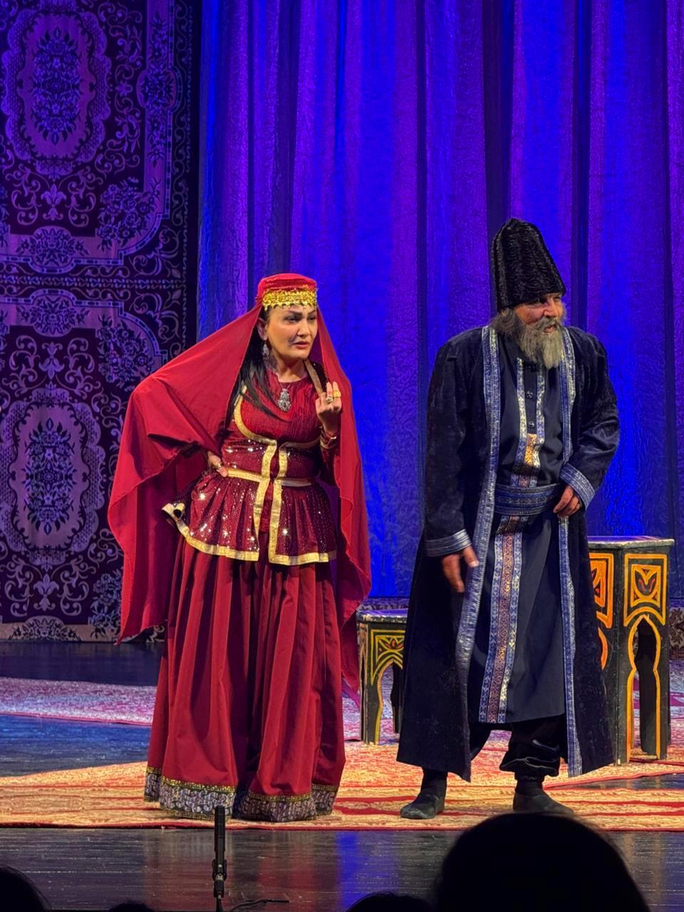 Приключения в Карабахе французского ботаника - увиденное он намерен представить всему миру