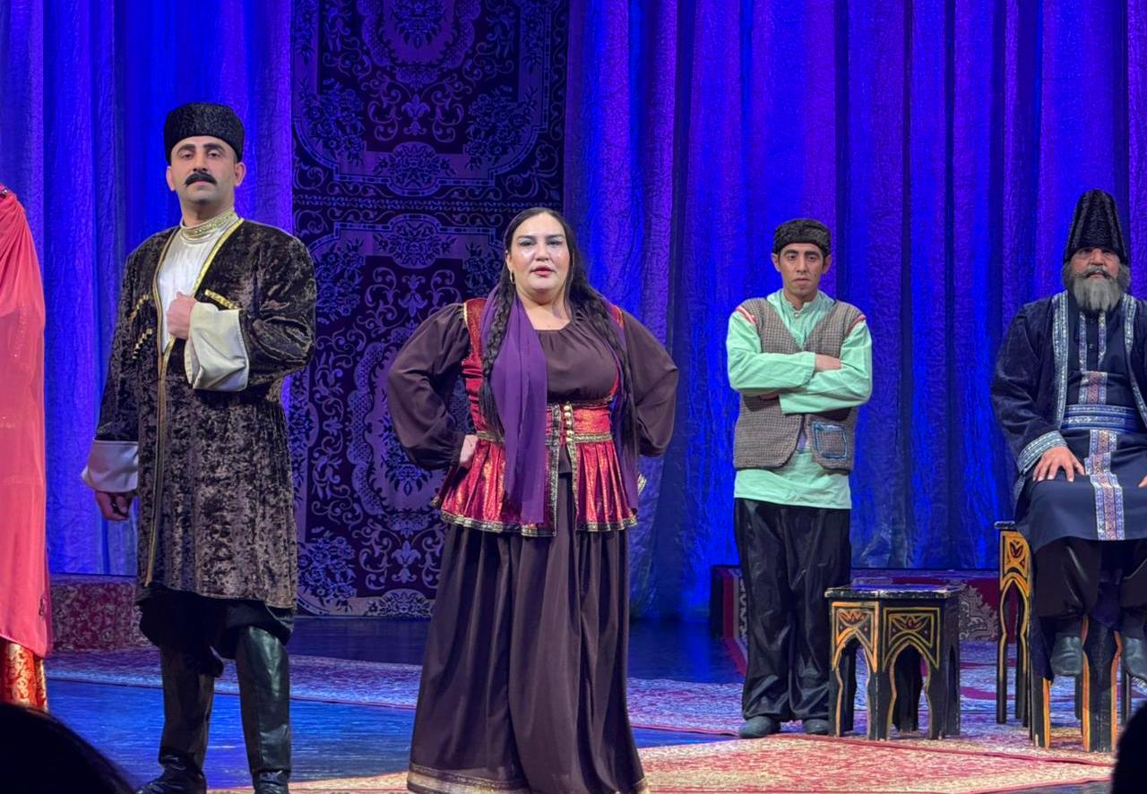 Приключения в Карабахе французского ботаника - увиденное он намерен представить всему миру