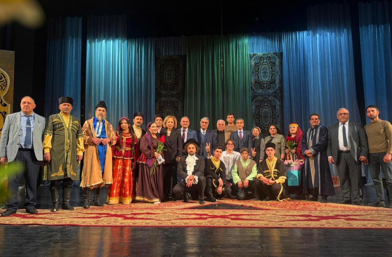 Приключения в Карабахе французского ботаника - увиденное он намерен представить всему миру