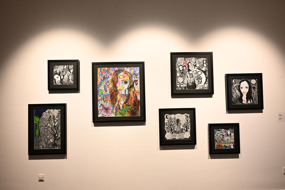 Leyla Əliyeva "Mənzərəyə açılan ev" mövzusunda qrup sərgisində iştirak edib