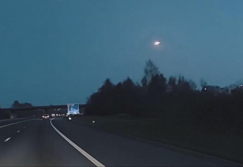 Огненный шар заметили в небе над европейской страной