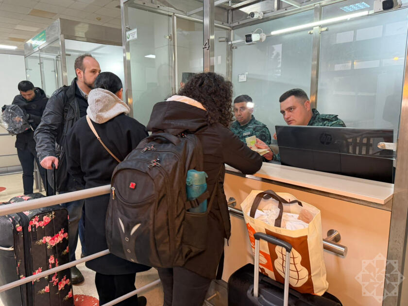 Еще 7 мексиканских дипломатов и члены их семей эвакуированы из Ирана в Азербайджан