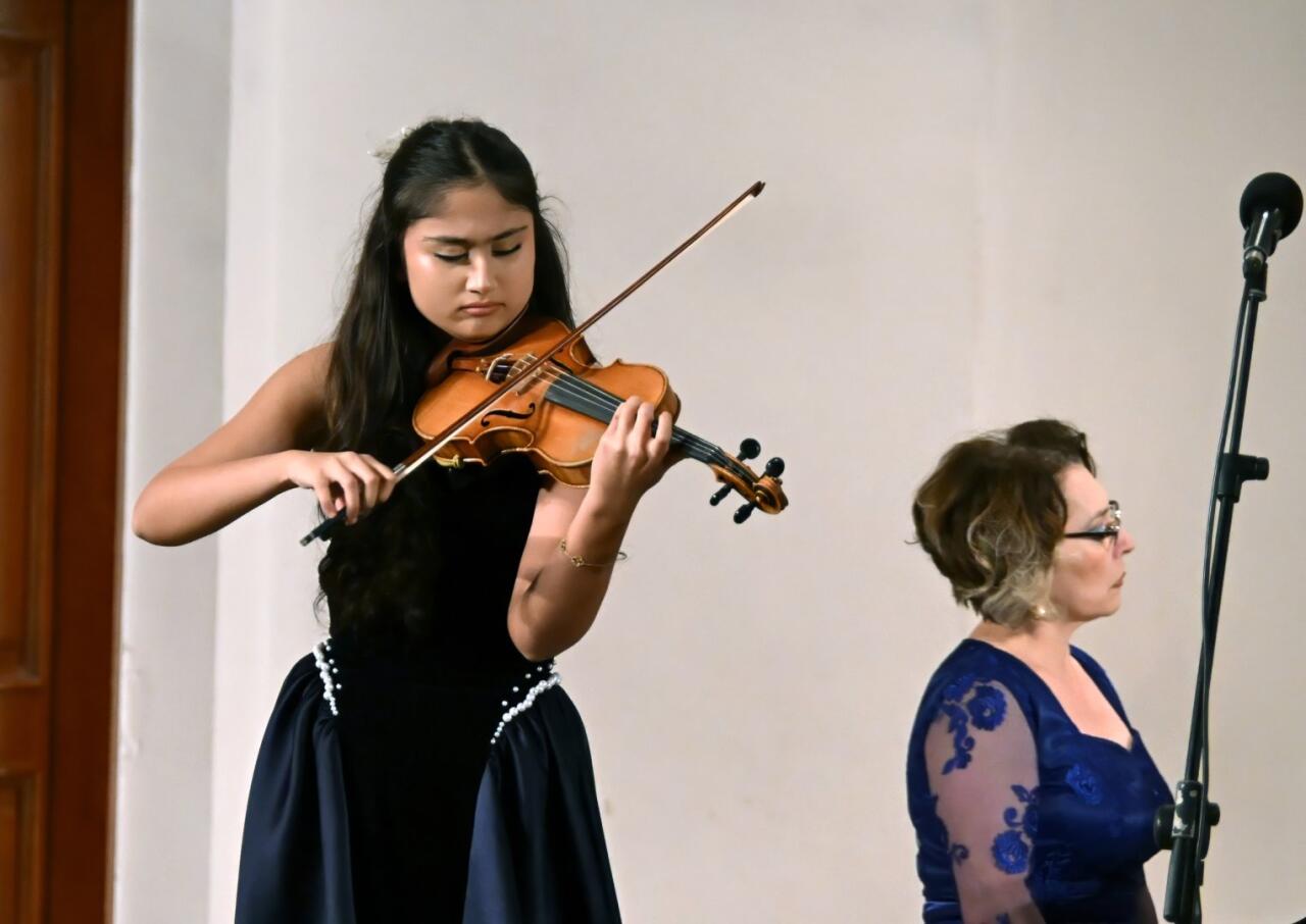 Вечер французской классики в Баку - шедевры Мориса Равеля