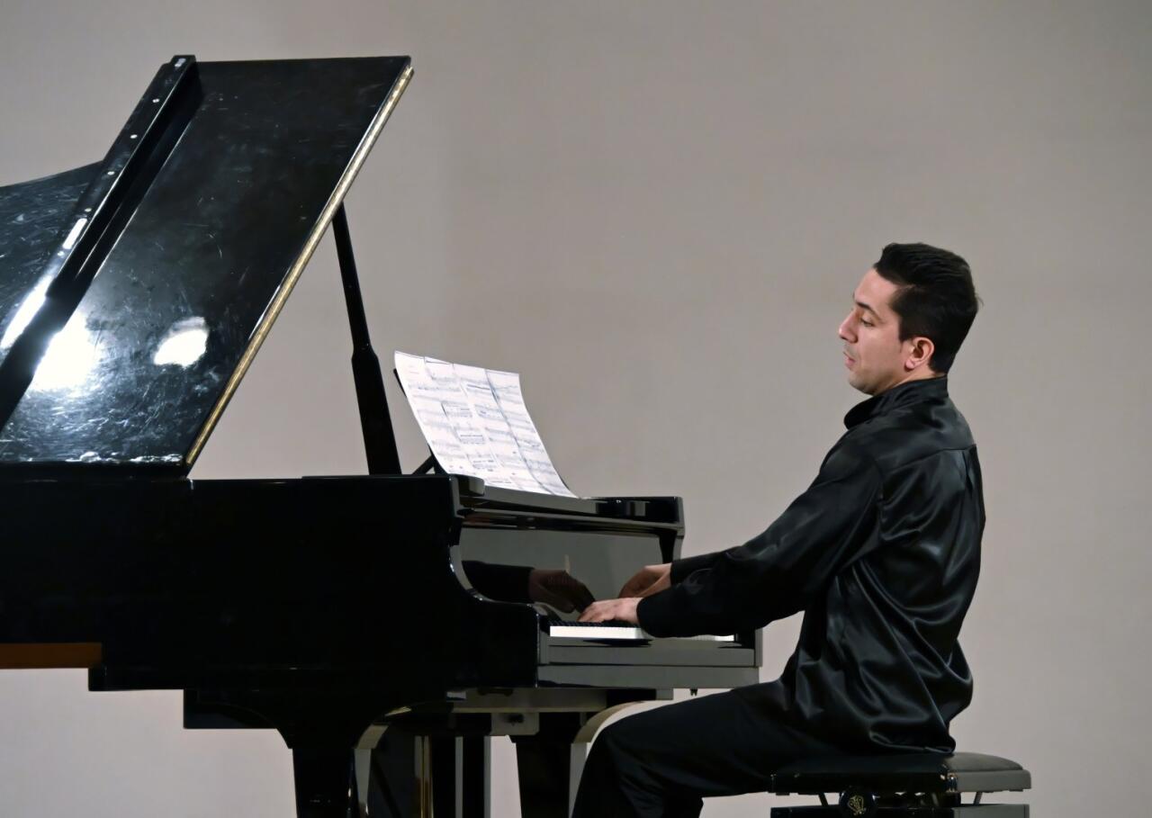 Вечер французской классики в Баку - шедевры Мориса Равеля