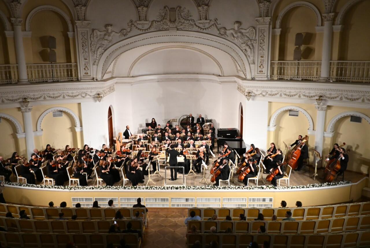 Мартовский вечер в Баку - от современных мотивов до шедевров мировой музыки