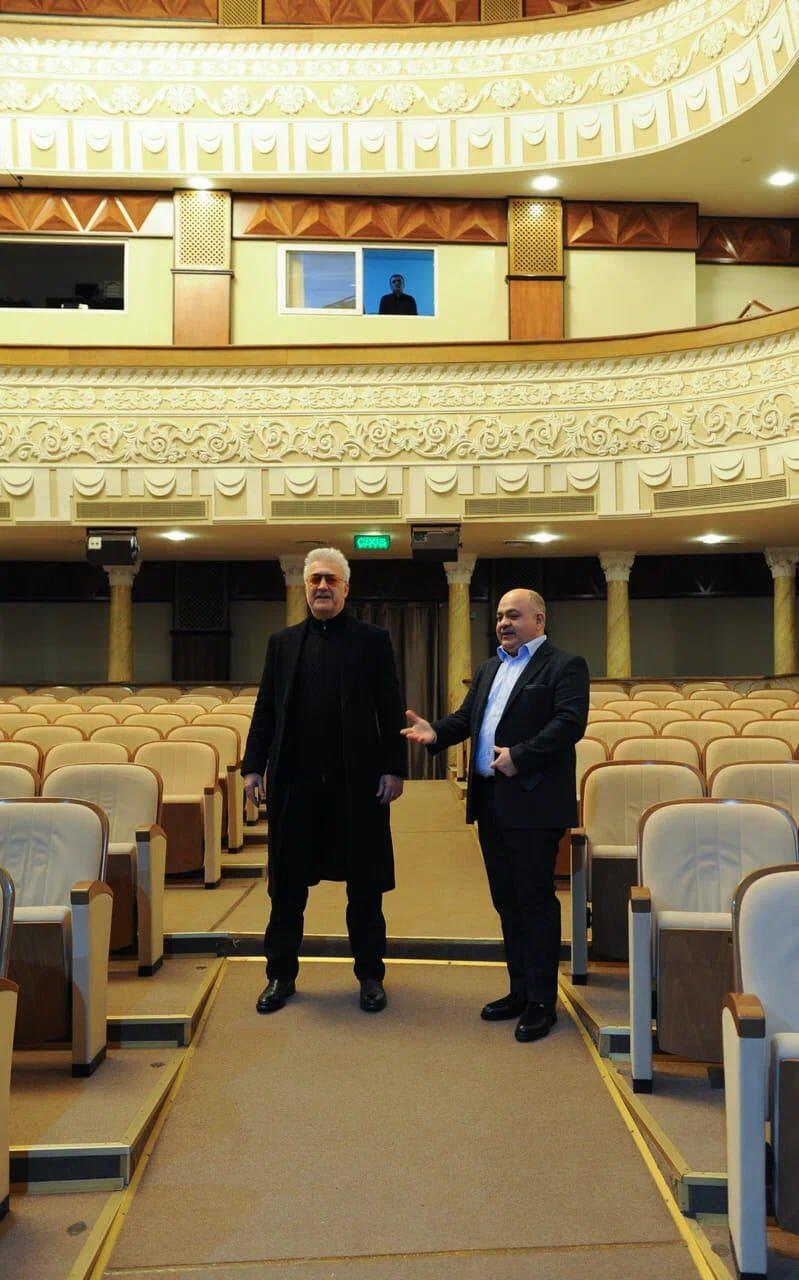 Известный турецкий актер и режиссер Тамер Карадаглы в Баку