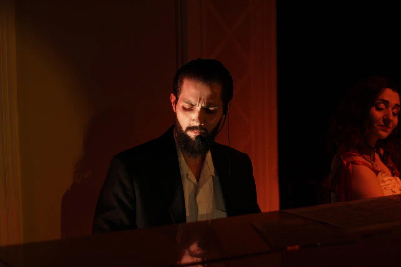 От Голливуда к Каспию - в Баку состоялась премьера мюзикла "Ла-Ла Ленд"