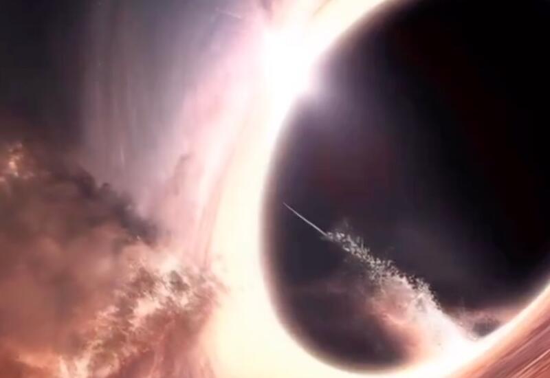 В сети показали необычную визуализацию черной дыры