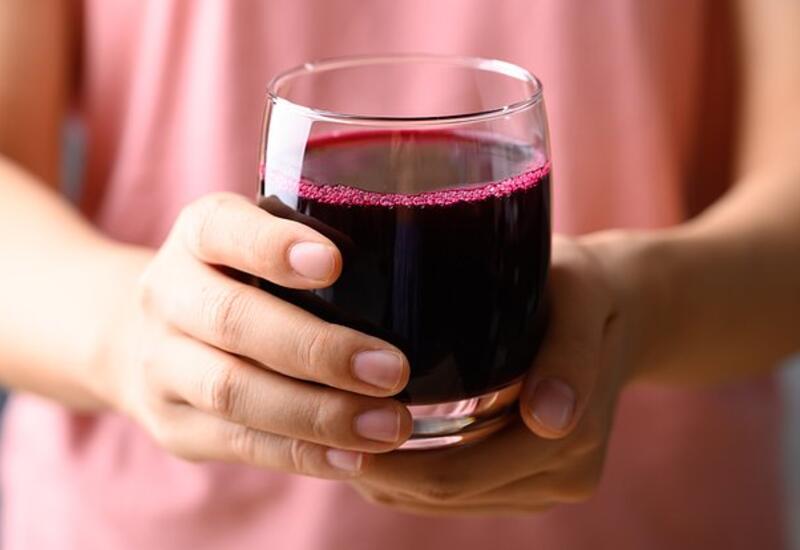 Гипертоникам посоветовали включить в меню один напиток