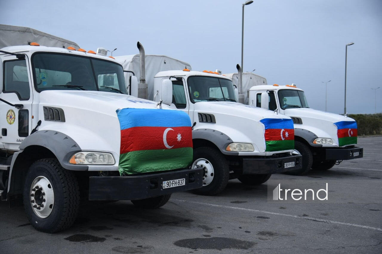 Azərbaycandan İrana 30 tona yaxın qida məhsulları göndərilib