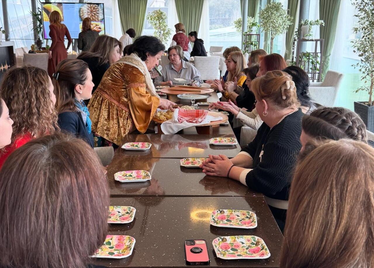 Солнечные сладости и женские истории. Тайны Новруза