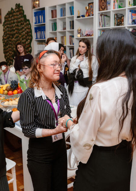 Leyla Əliyeva, Arzu Əliyeva və Alena Əliyeva “Yaşama Dəstək” Mərkəzində olublar