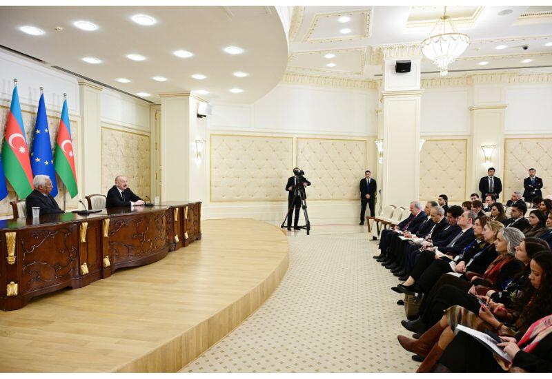 Президент Ильхам Алиев и Президент Совета ЕС Антониу Кошта выступили с заявлениями для прессы